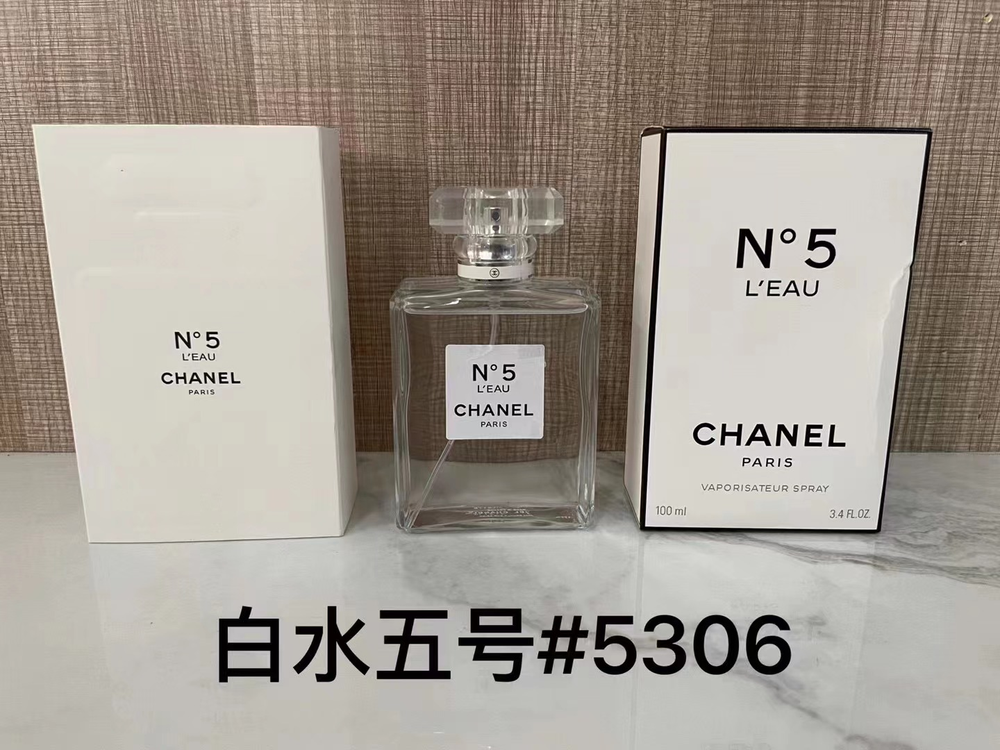 Chanel No. 5 L'Eau Eau de Toilette — 100ML